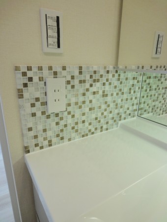 モザイクタイル・エコカラットでアクセント モザイクタイル・エコカラットでアクセント